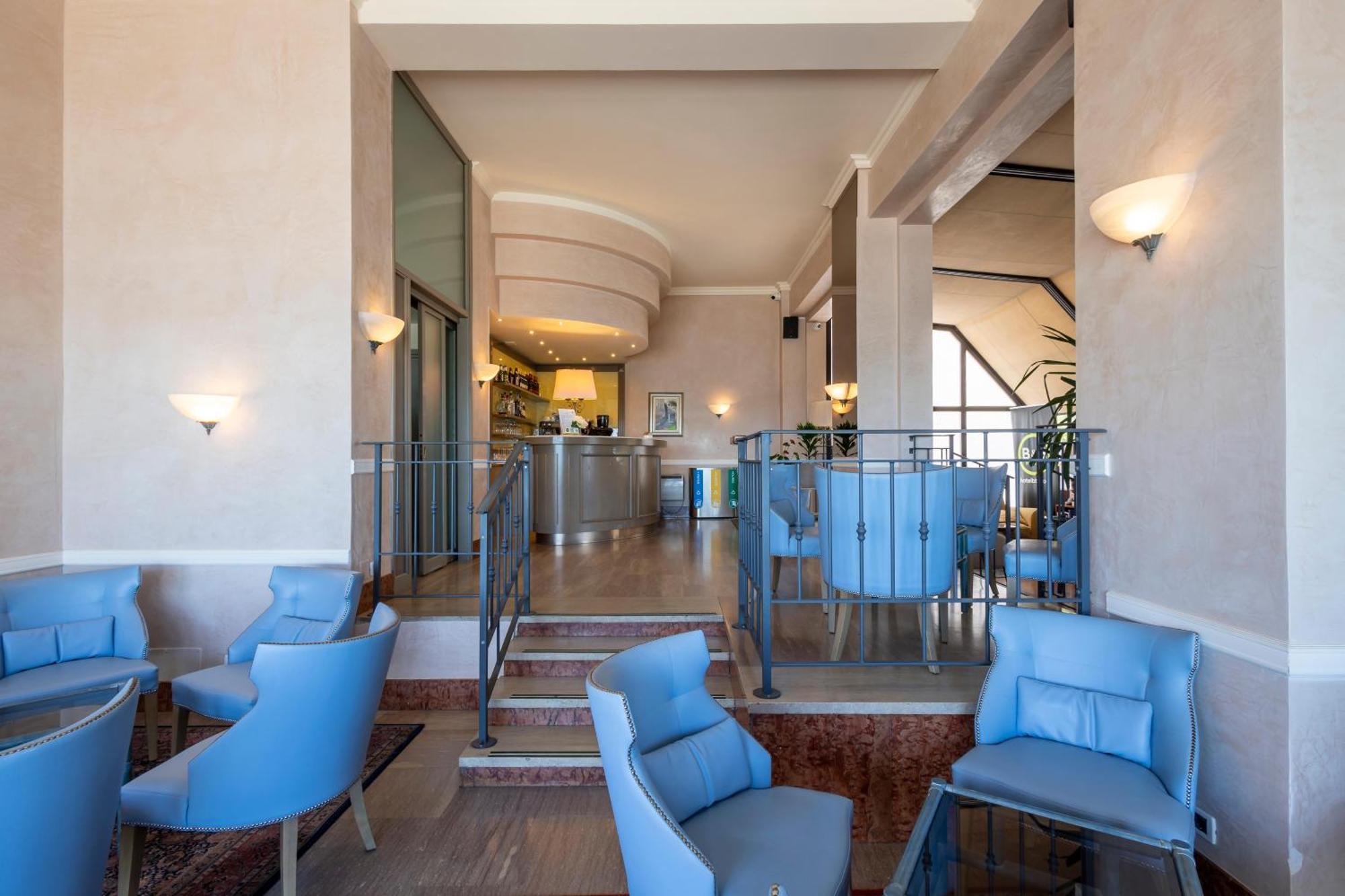 Hotel Palace Diano Marina