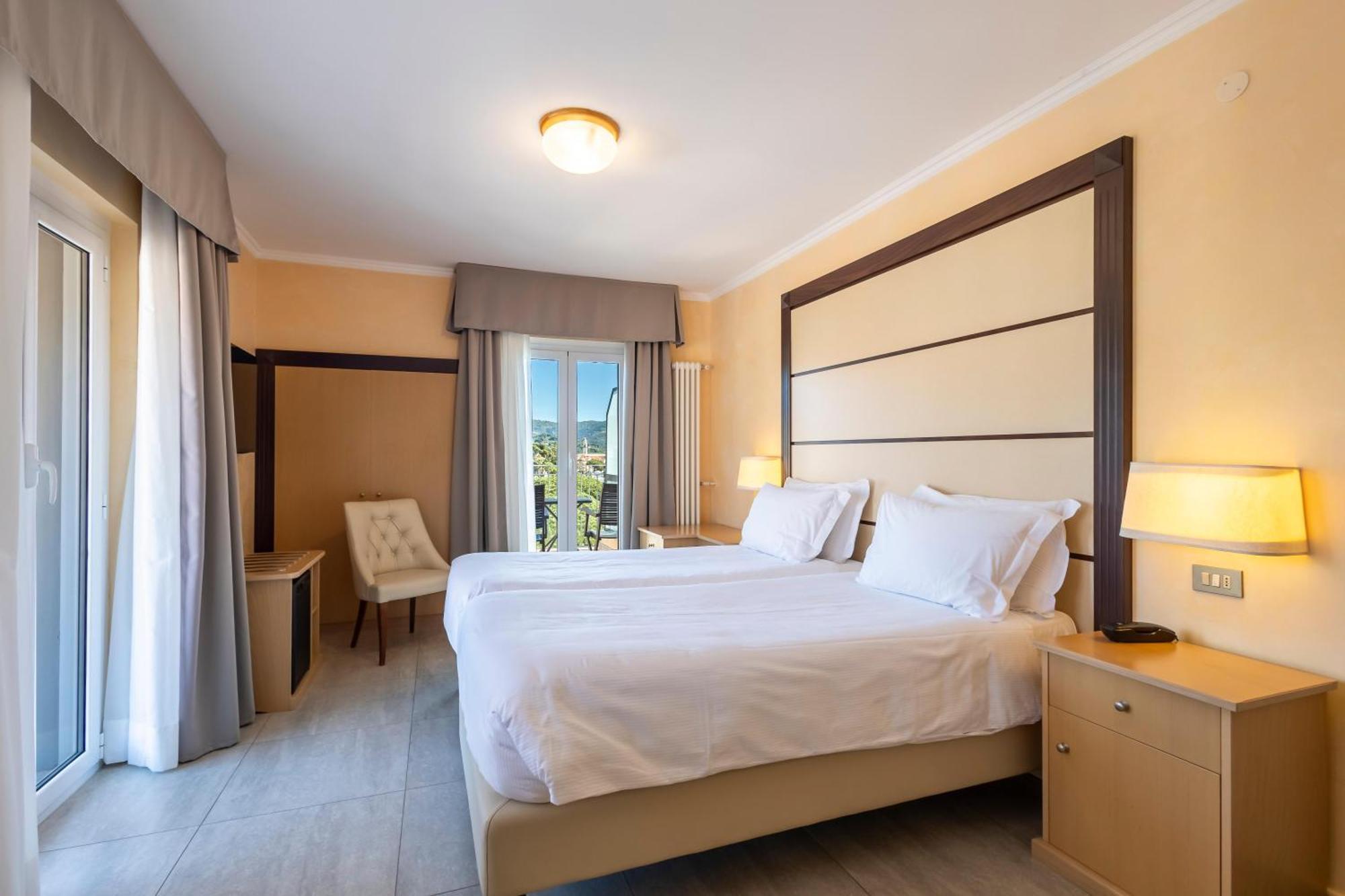 Palace Hotel 4*