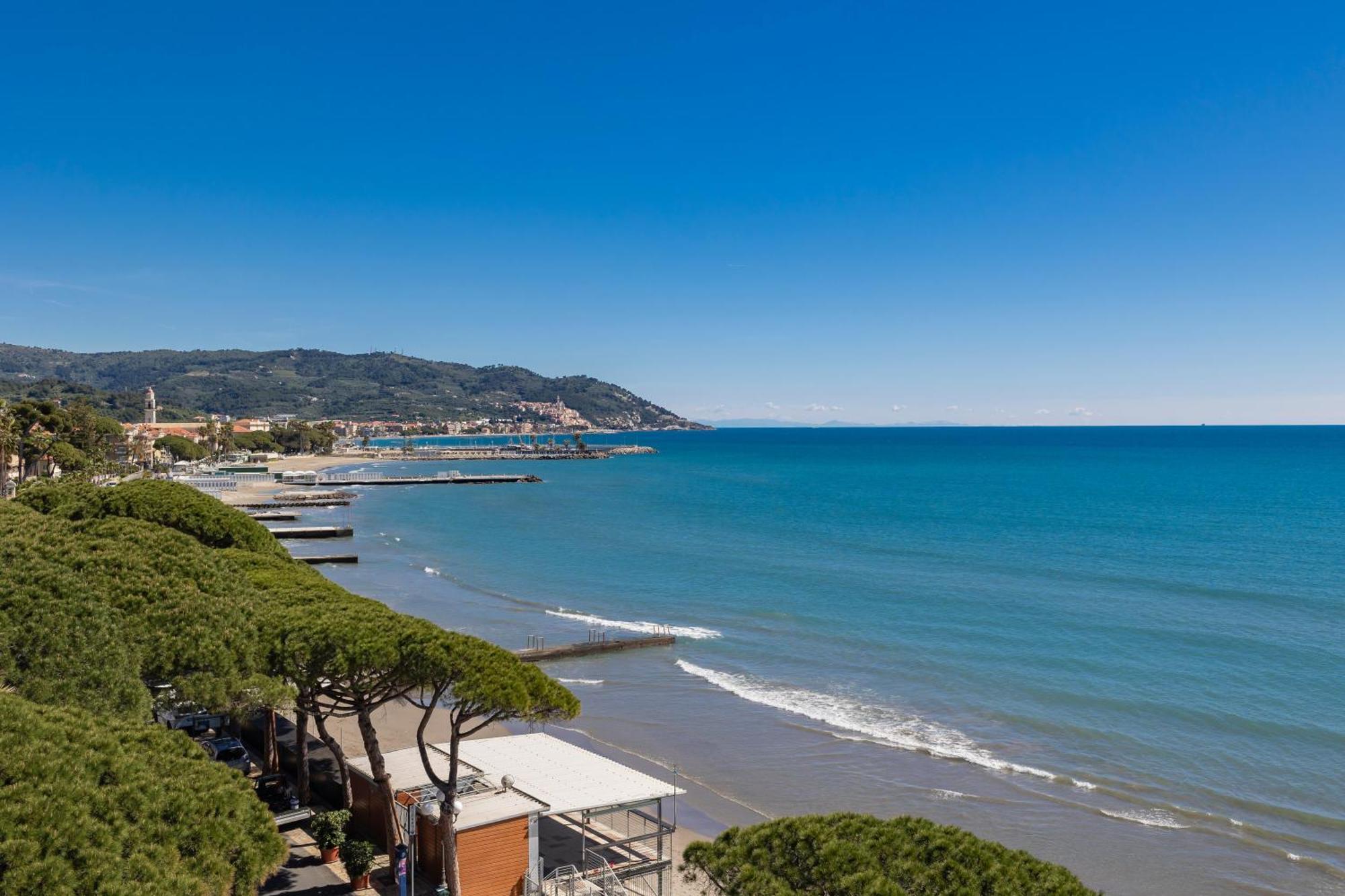 Palace Hotel Diano Marina