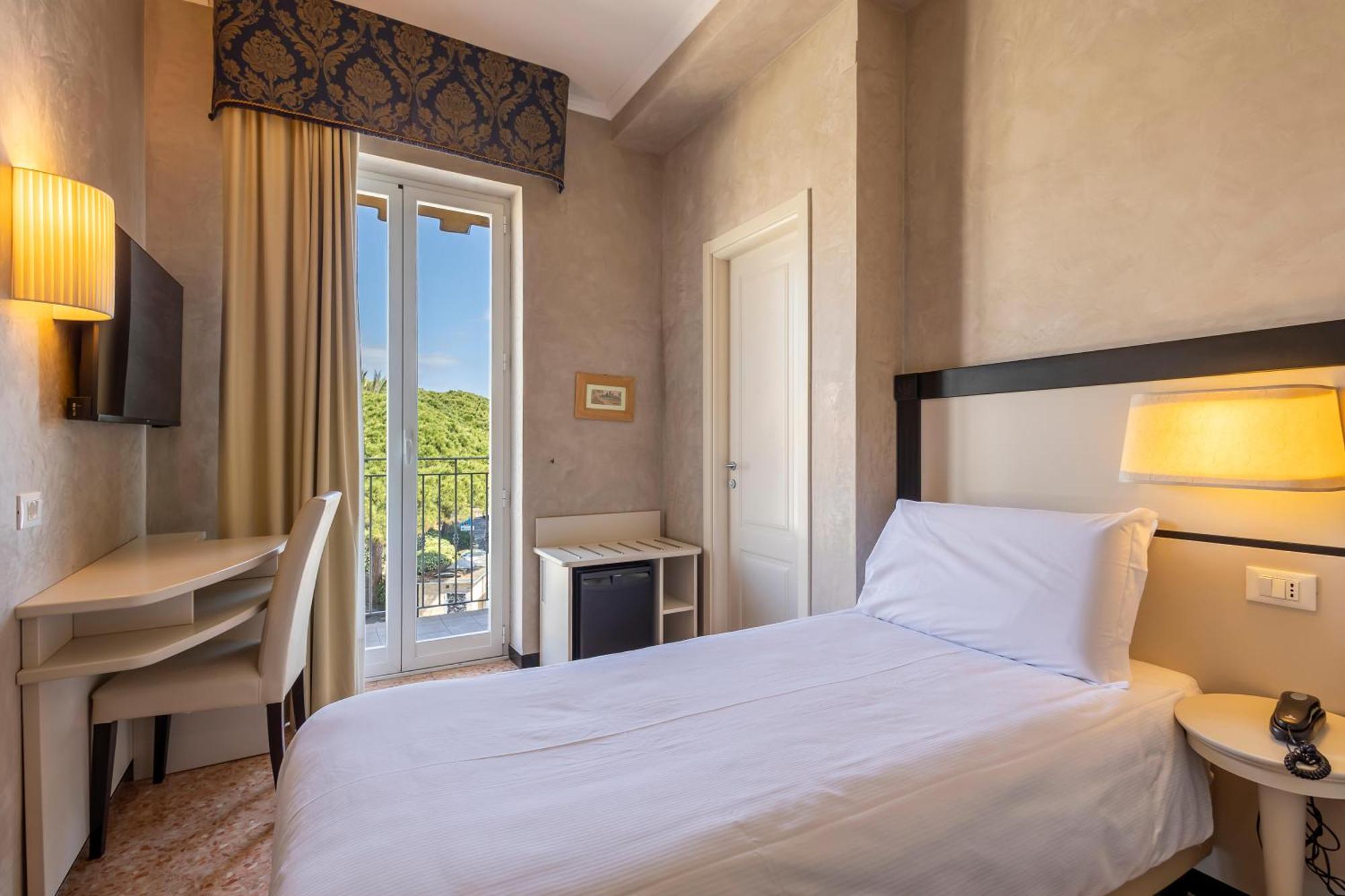 Palace Hotel