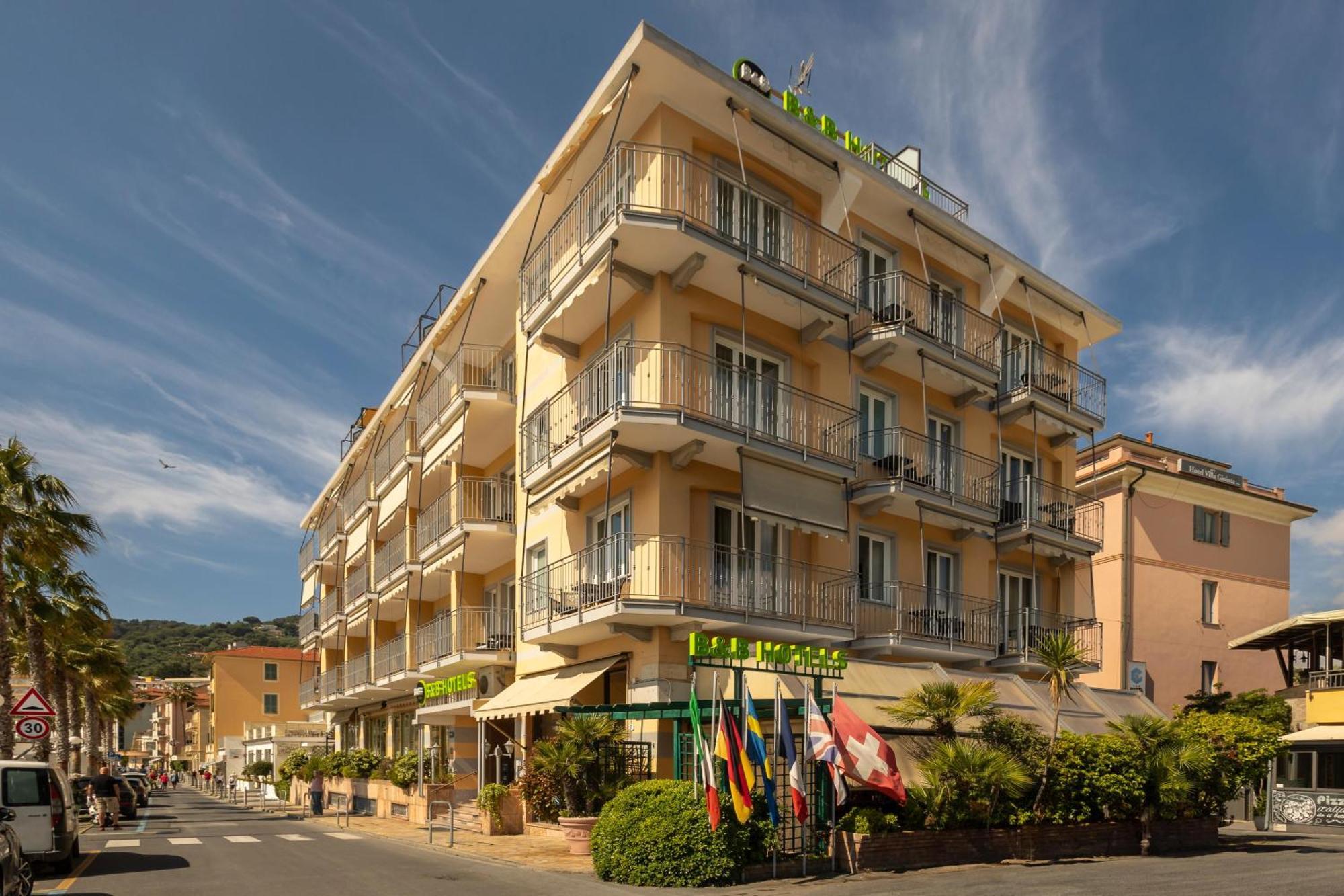Palace 4* Diano Marina