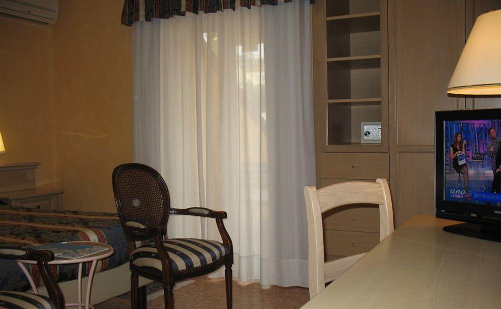 Palace Hotel Diano Marina