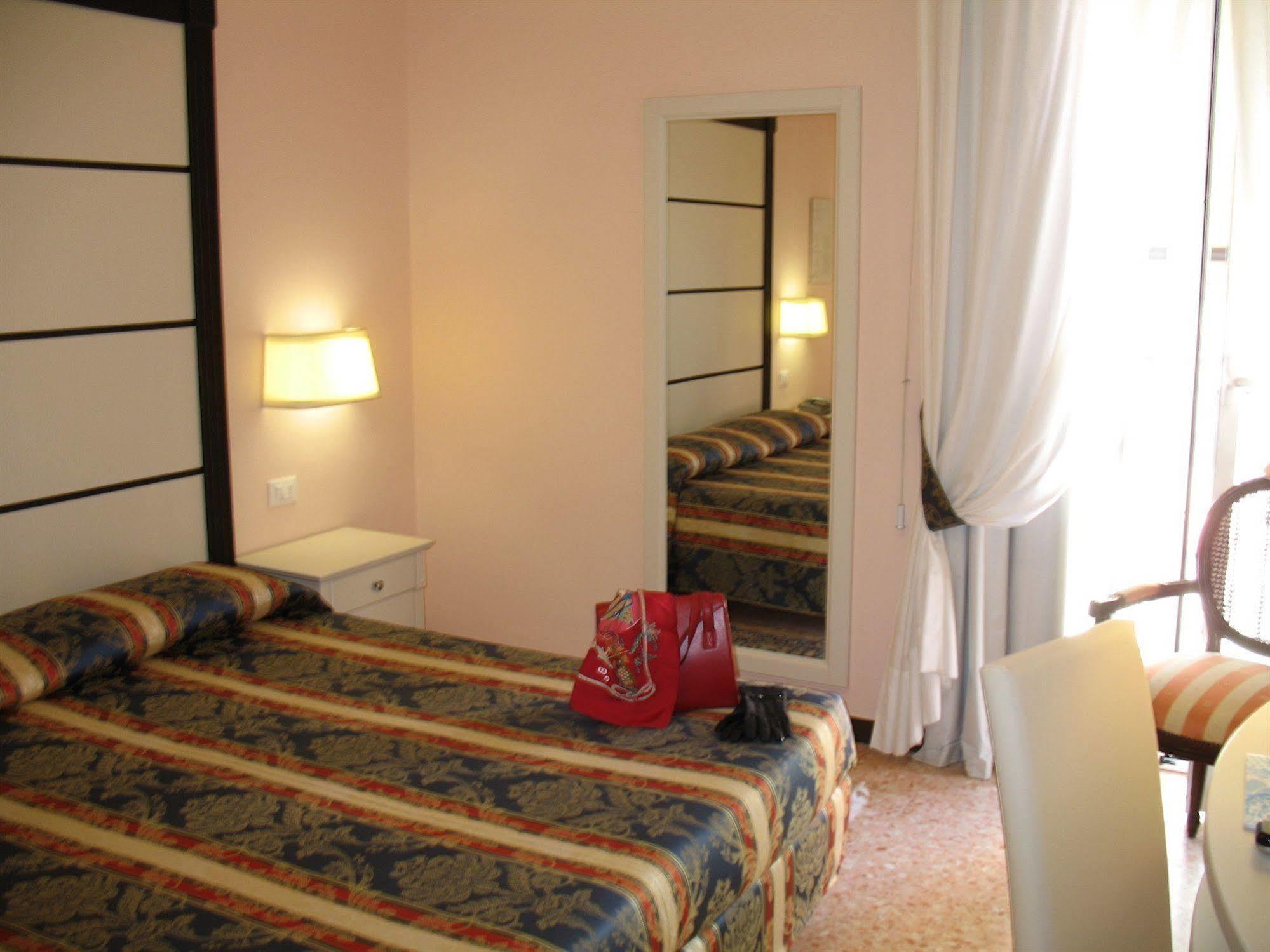 Palace 4* Diano Marina