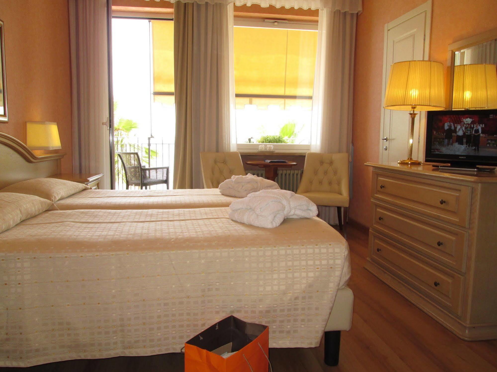 Hotel Palace Diano Marina