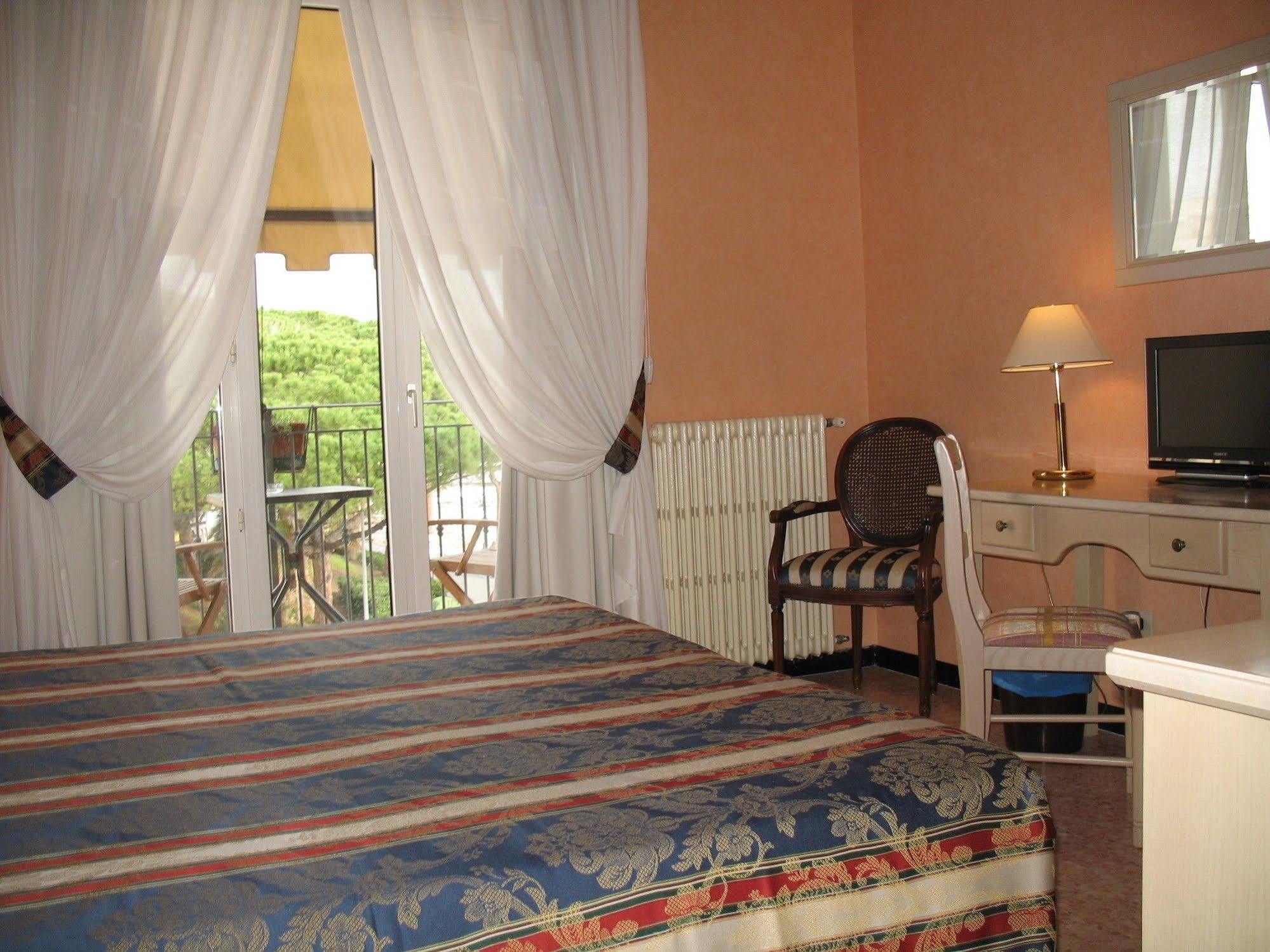 Palace Hotel